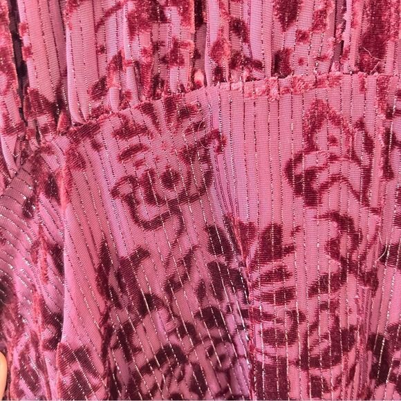 Free‎ People Burgundy Metallic Velvet Burnout Flared Baby Doll Dress - Picture 5 of 7